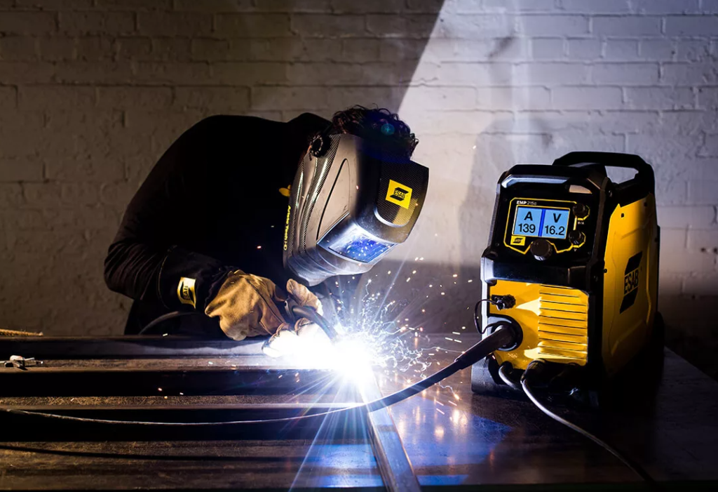 С днем России – 12 июня