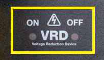Устройство снижения напряжения (VRD) включено по-умолчанию