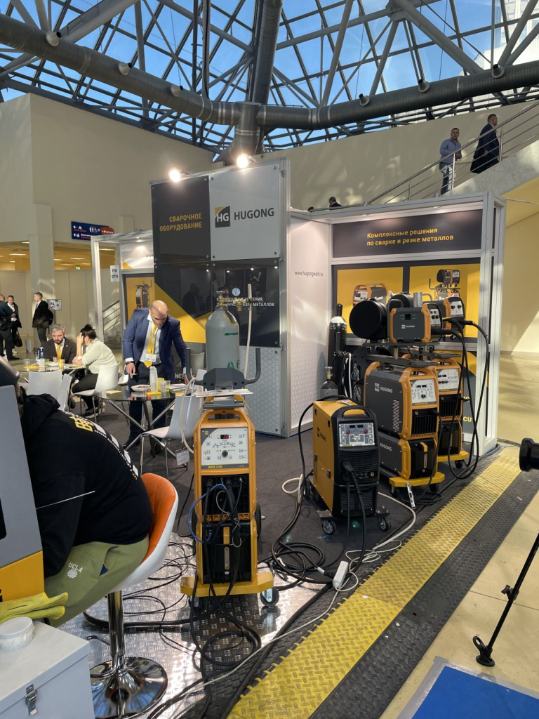 Стенд сварочного оборудования Hugong на выставке Rusweld 2022 Стенд сварочного оборудования Hugong на выставке Rusweld 2022
