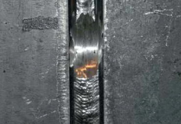 Всегда зачищайте места зажигания и гашения дуги