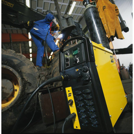 Сварочный аппарат ESAB Origo Mig C340 PRO 4WD с вольтамперметром