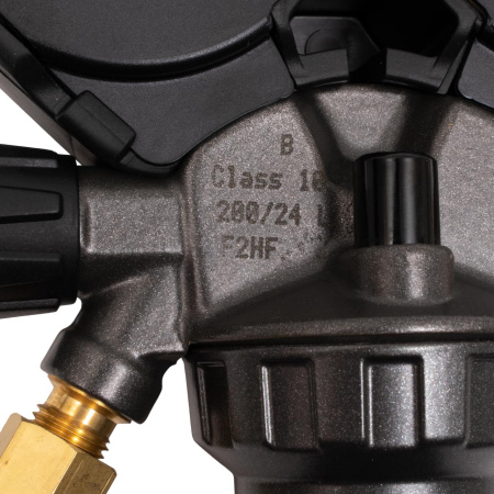 Редуктор углекислотный GCE ProControl Ar/CO2 - Aргон/CO2 - 200/ - бар, вх. G3/4"; вых. G1/4"; 0-30 л/мин