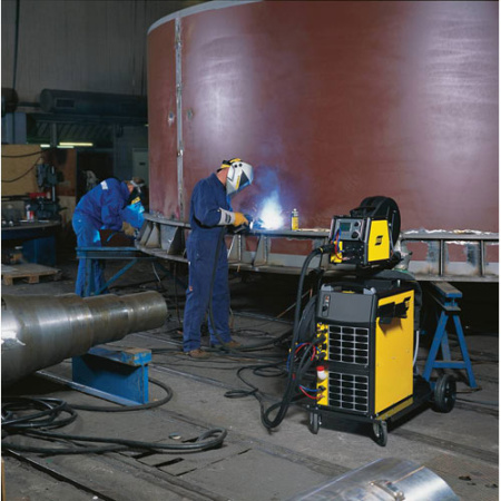 Сварочный аппарат ESAB Aristo Mig 5000iw 400V, водяное охлаждение