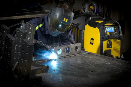 Сварочный аппарат ESAB Rebel EMP 255ic