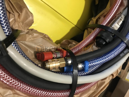 Кабель соединительный ESAB Connection set, water cooled, CAN 95мм2 12-10P, водяное охлаждение Кабель соединительный ESAB Connection set, water cooled, CAN 95мм2 12-10P, водяное охлаждение