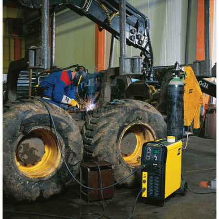 Сварочный аппарат ESAB Origo Mig C340 PRO 4WD с вольтамперметром