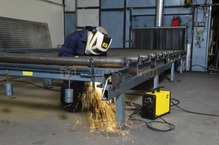 Установка воздушно-плазменной резки ESAB PowerCut 400 Установка ESAB PowerCut 400 воздушно-плазменной резки