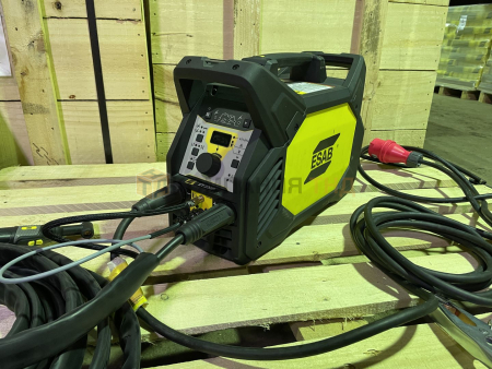 Сварочный инвертор ESAB Renegade ET 300iP Сварочный аппарат ESAB Renegade ET 300iP