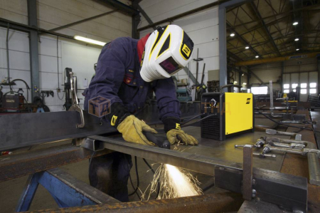 Установка воздушно-плазменной резки ESAB PowerCut 400 Установка ESAB PowerCut 400 воздушно-плазменной резки