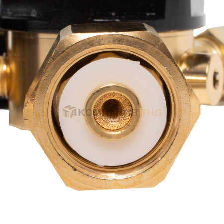 Регулятор для углекислоты и аргона GCE KRASS Base Control SE FLOW ARG AR/CO2 - 200/- бар, вх. G3/4"; вых. G3/8"; ротаметр 0-32л/мин Регулятор для углекислоты и аргона KRASS Base Control SE FLOW ARG AR/CO2 - 200/- бар, вх. G3/4"; вых. G3/8"; ротаметр 0-32л/мин