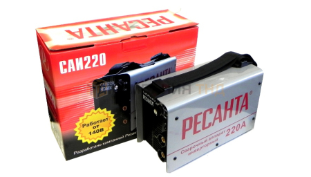 Инвертор Ресанта САИ-220