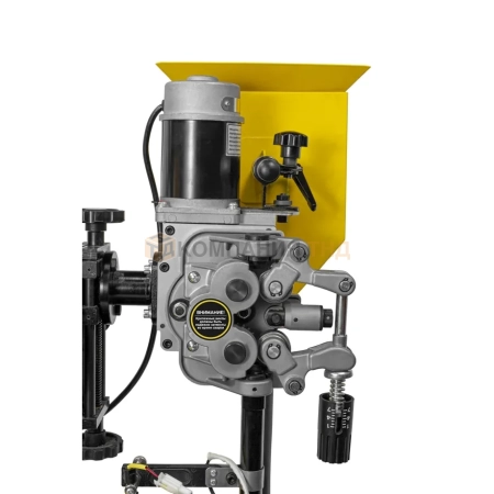 Трактор сварочный КЕДР AlphaTRAC-1 (380В, 250-1250А) (8012047)