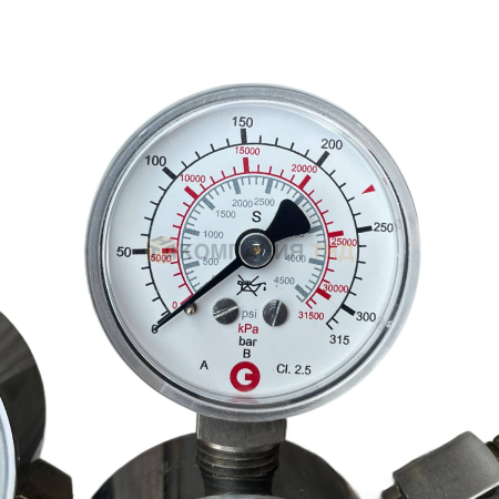 Регулятор GCE Druva LMF Кислород/Инертные газы – 200/14 бар, вх. G3/4”; вых. G3/8”; 100 м3/ч